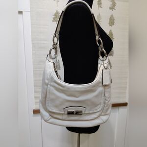 Coach White Leather Turnlock Hobo Shoulder Bag Silver Hardware